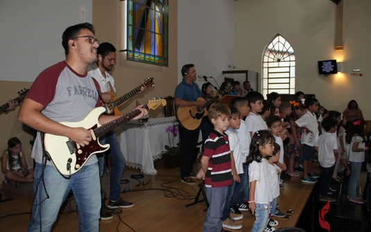 Foto Páscoa Infantil e Dia do Pastor Metodista
