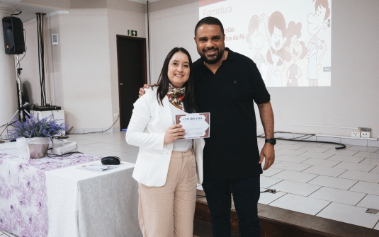 Foto Formatura CDV e Carater Cristão