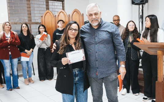 Foto Formatura CDV e Carater Cristão