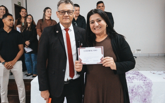 Foto Formatura CDV e Carater Cristão