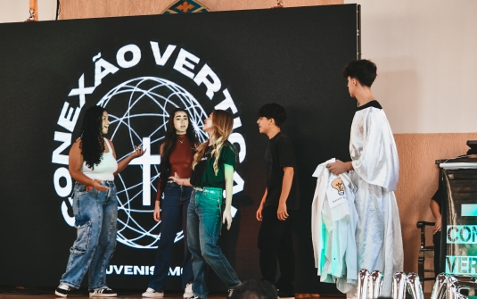 Foto Dia do Juvenil