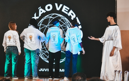 Foto Dia do Juvenil
